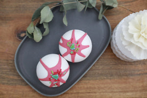 CHRISTMAS FIZZ BATH BOMB