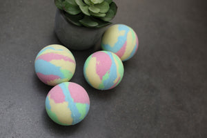 RAINBOW BATH BOMBS